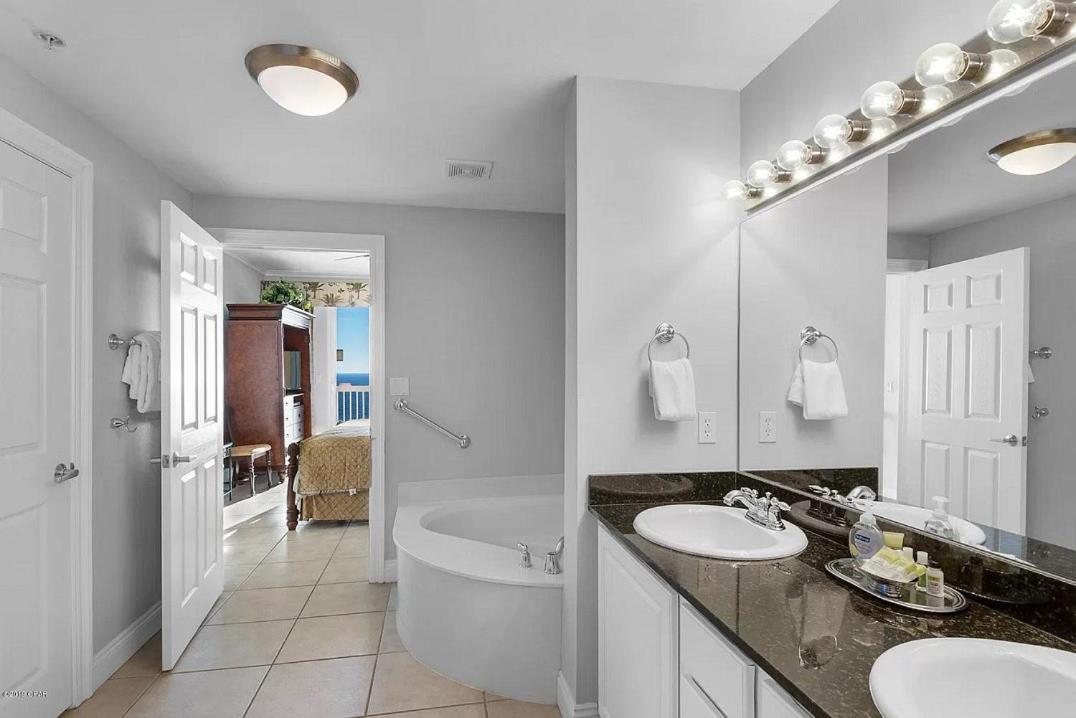 Calypso 1005e Apartment Panama City Beach